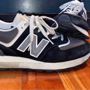 New Balance 574 Sneakers men U.S 10.5 great condition
